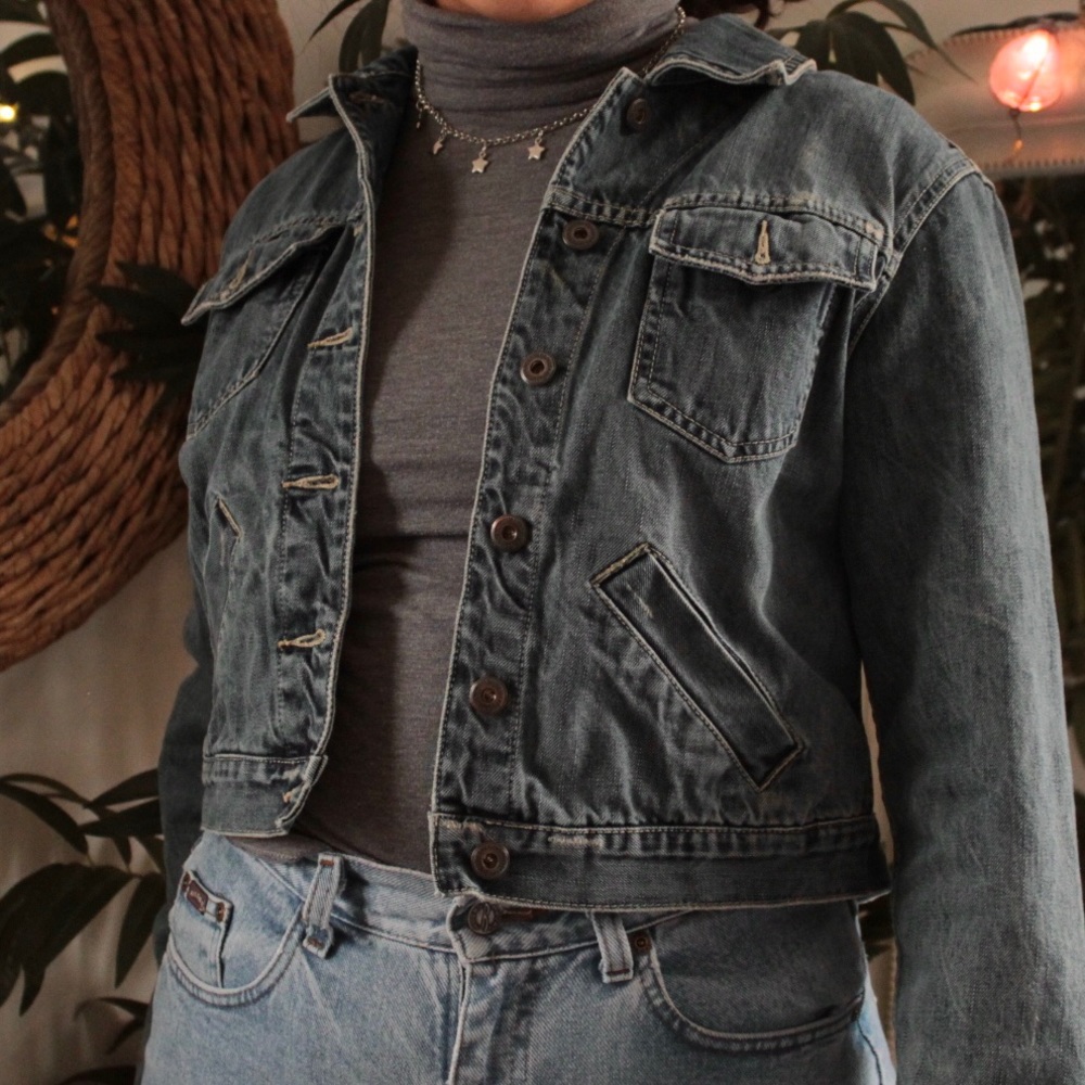 Youth XL Medium Wash American Eagle Denim Jacket
